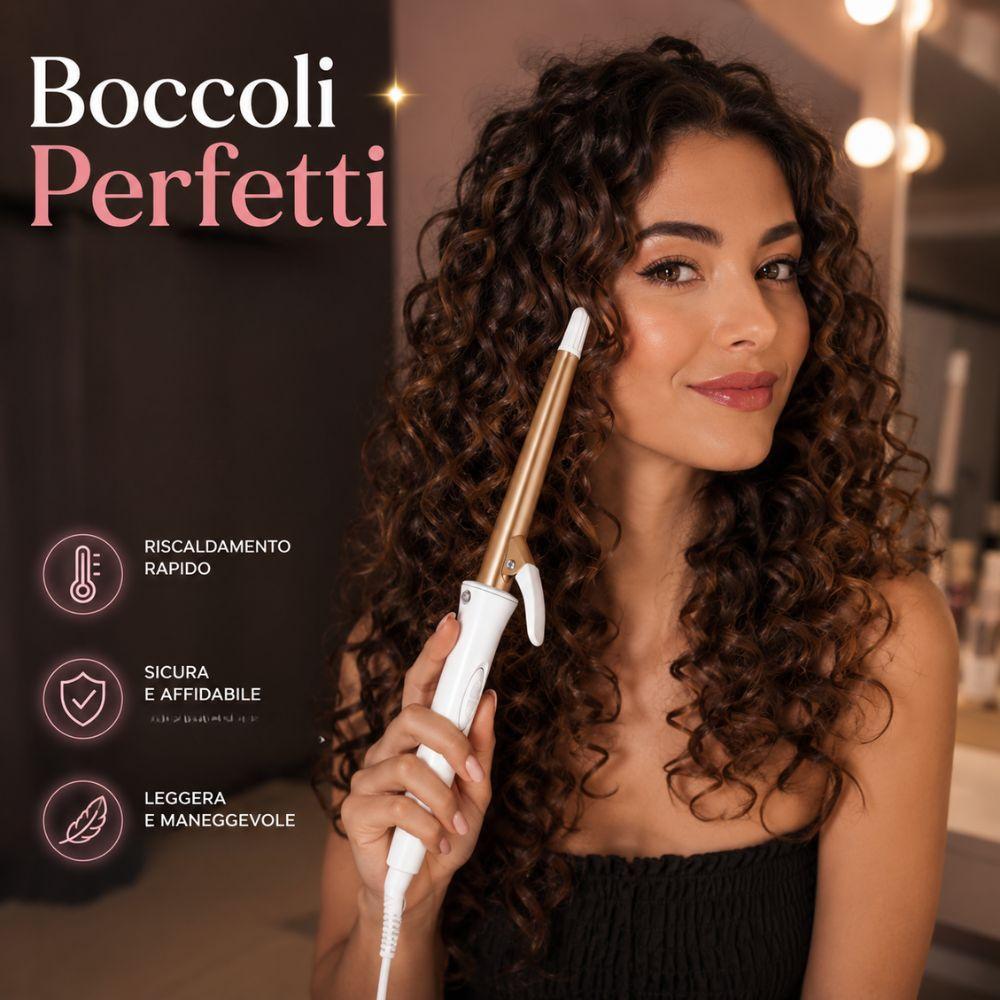 cono arricciacapelli per boccoli stretti e morbidi - foto 2 Donna che usa il cono arricciacapelli bianco e oro per arricciare i capelli con testo 'Boccoli Perfetti' e loghi benefici